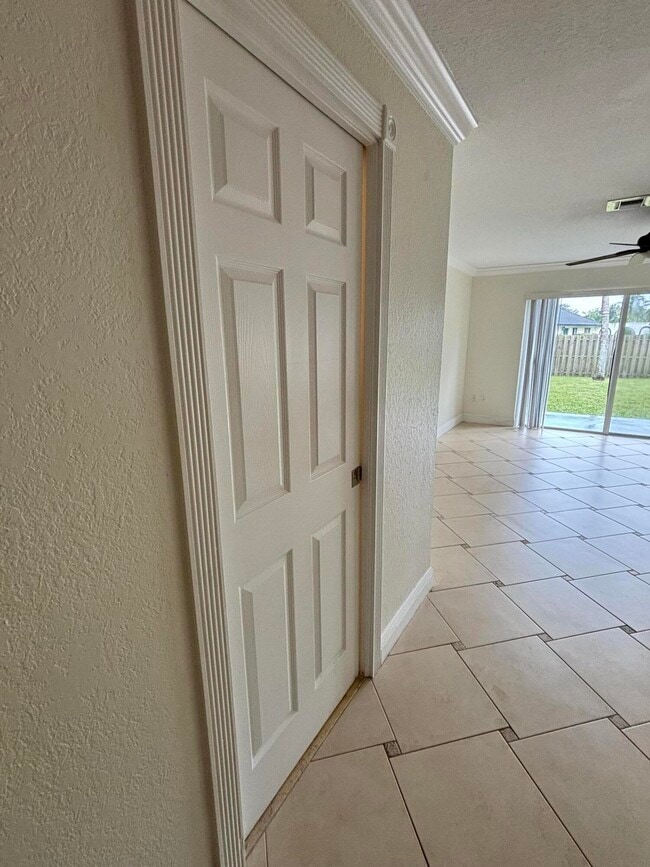 Building Photo - 12577 Westhampton Cir