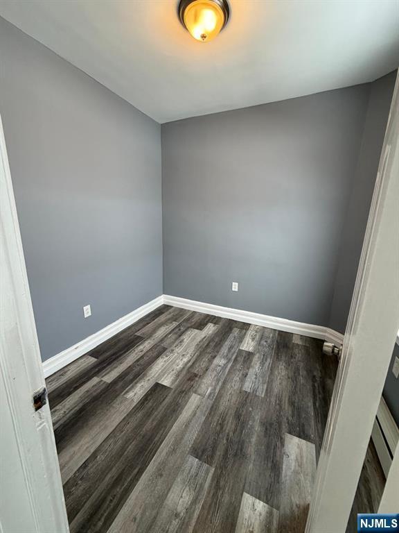 Building Photo - 23 9th Ave