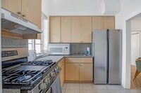 Building Photo - 301 86th St