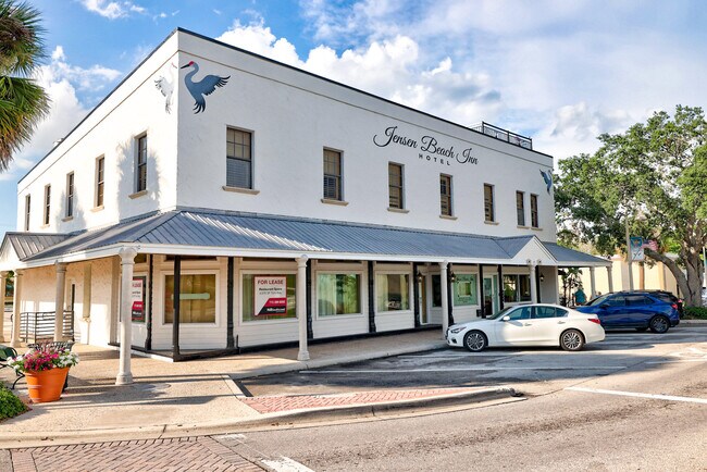 Building Photo - 1838 SE Genaro Terrace