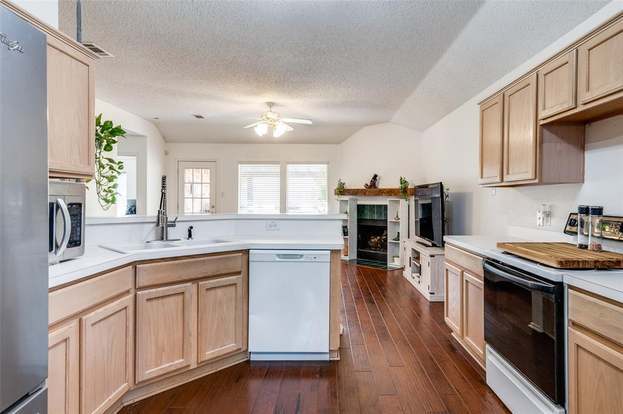 Building Photo - 9088 Brushy Creek Trail