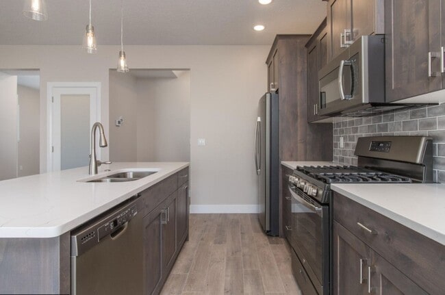 Building Photo - Beautiful 3 Bedroom House for Rent!