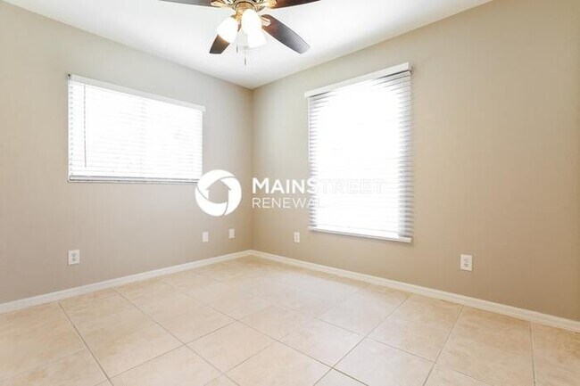 Building Photo - 3 Bedroom Pet-Friendly Home in North Port, FL with Main Street Renewal