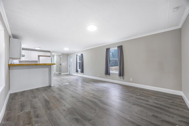 Building Photo - 9935 Baylor Ave