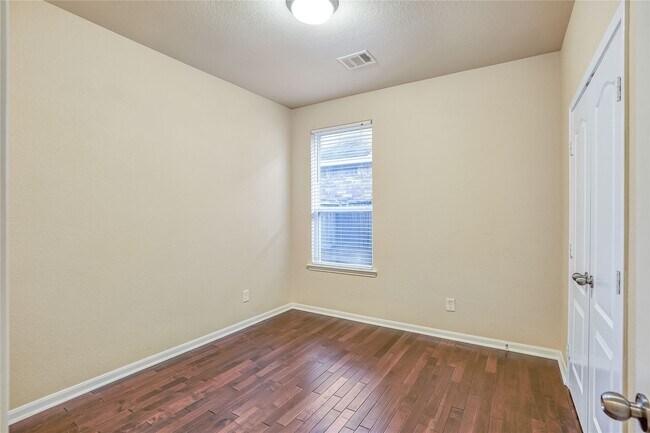 Building Photo - 14831 Keely Woods Ct