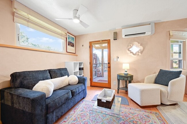 Building Photo - Furnished Museum Hill Casita