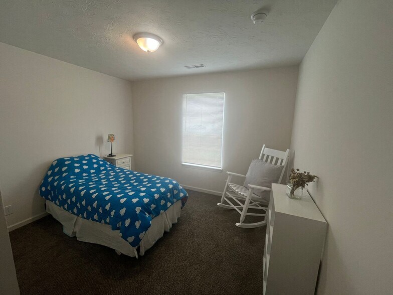 Building Photo - 3380 Marlton Ct