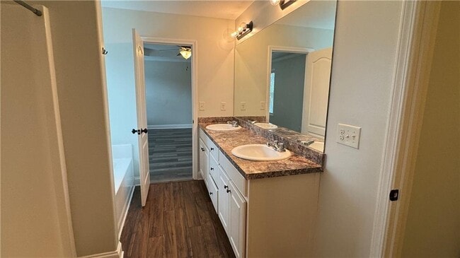 Building Photo - 1469 Dillard Heights Dr