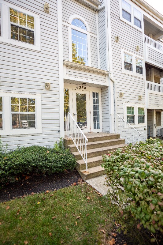 Building Photo - 8358 Montgomery Run Rd