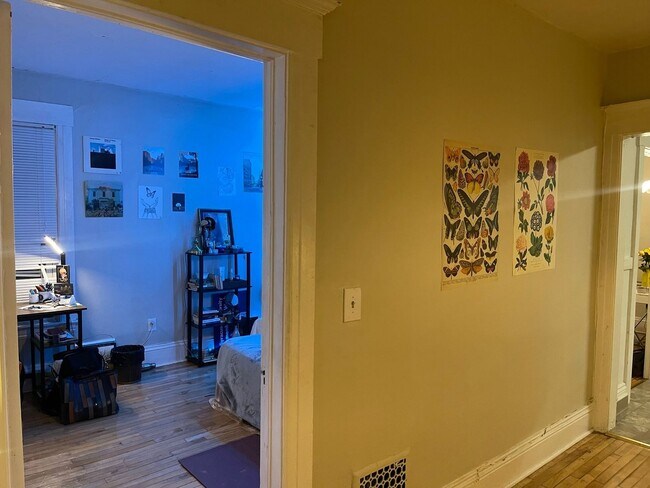 Building Photo - 231 Ashworth Pl