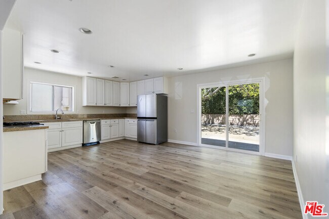 Building Photo - 4513 Wawona St