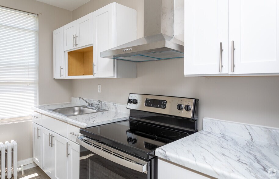 Foundry by the Park Townhomes 7003 Dunmanway Dundalk MD 21222 Apartment Finder