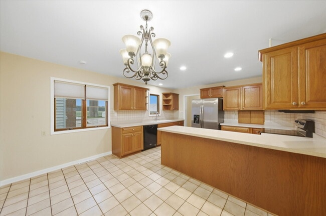 Building Photo - 3-Bed, 1-Bath Country Home in McHenry