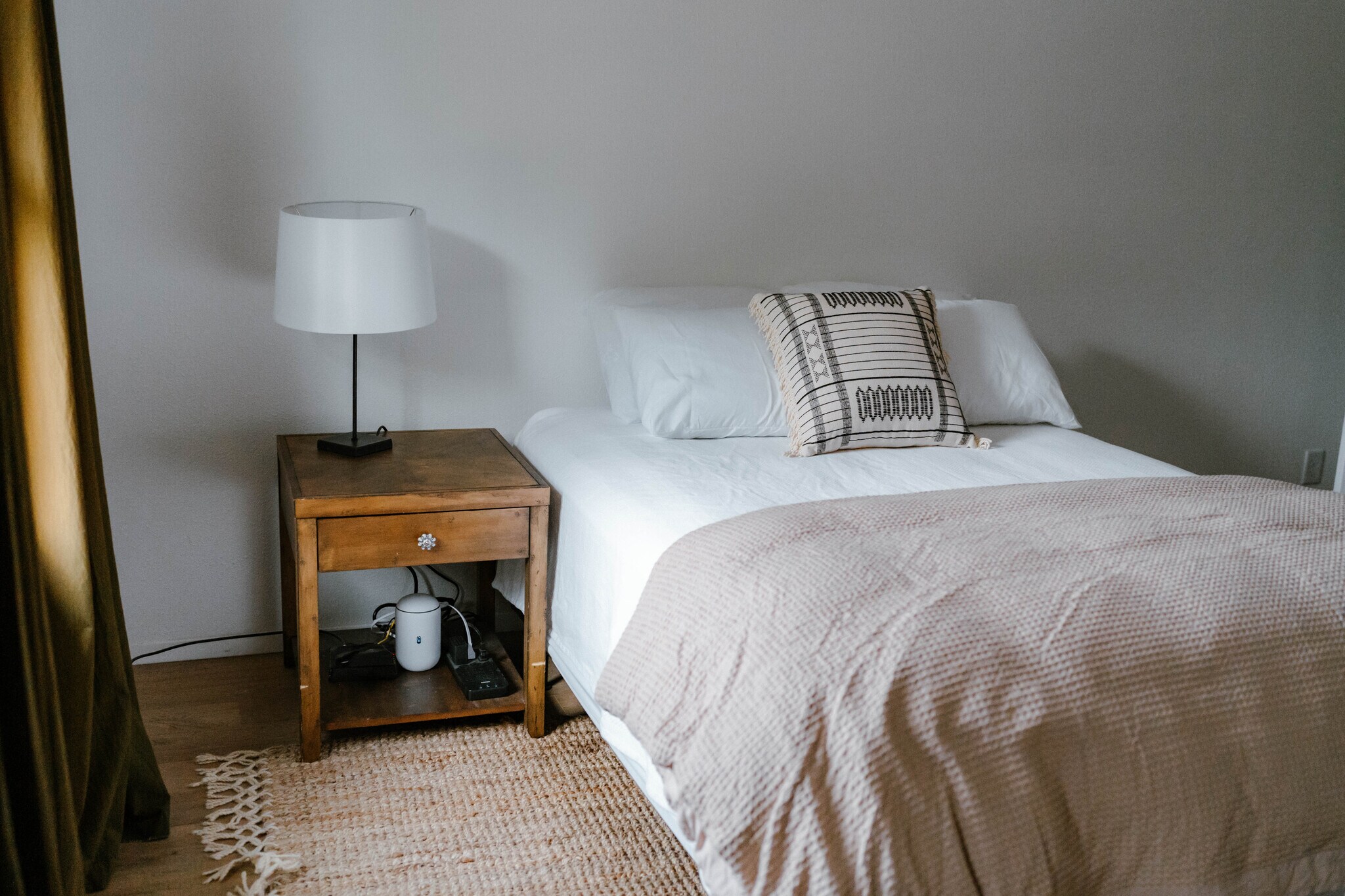 Building Photo - 711 S Phillips Ave