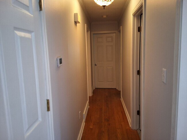 Building Photo - 813 Mohave Ct