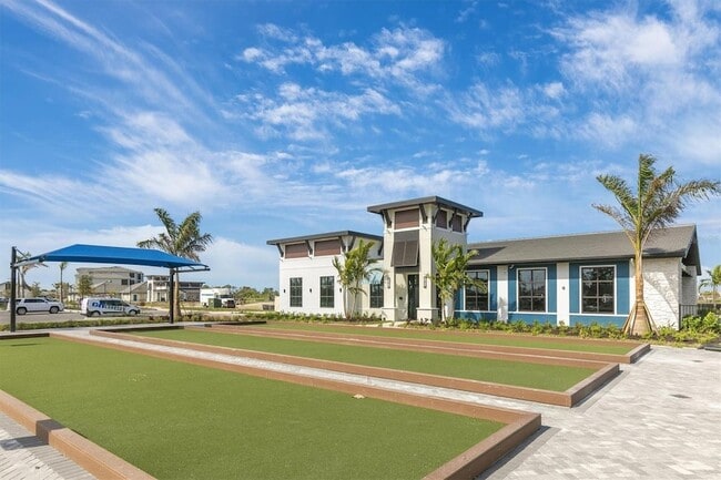 Building Photo - 12240 Wellen Golf St