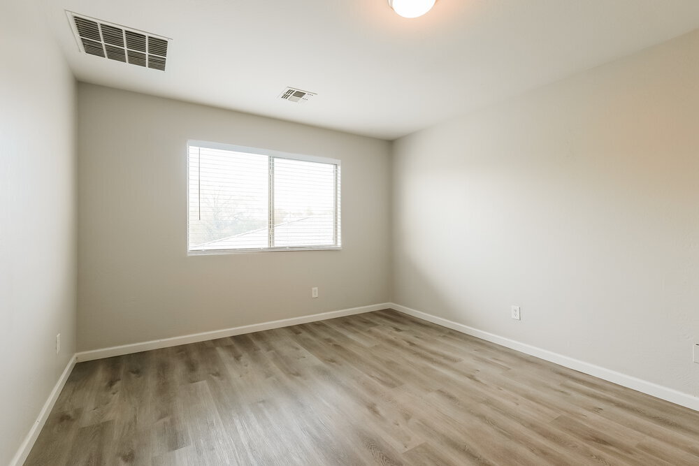 Building Photo - 3733 W Dunbar Dr
