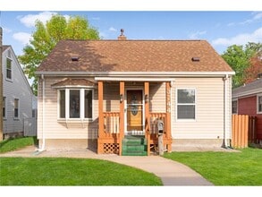 Building Photo - 3744 Perry Ave N