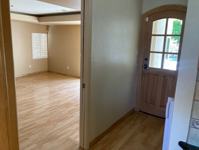 Building Photo - Rare Willow Glen Gem: Spacious 4BR Family Compound on a 9,000+ Sq. Ft. Lot