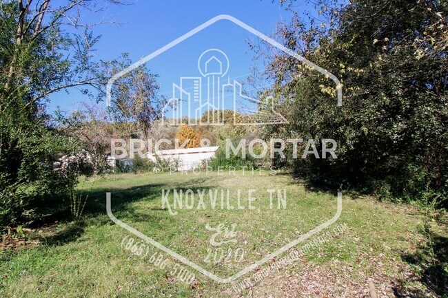 Building Photo - 2725 Keith Ave