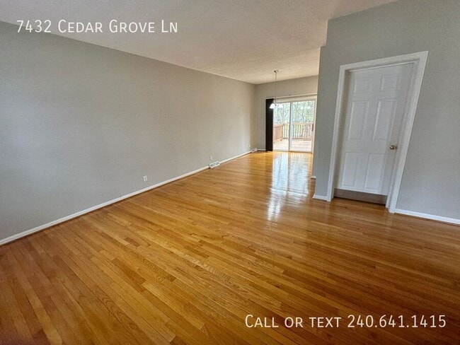 Building Photo - 7432 Cedar Grove Ln