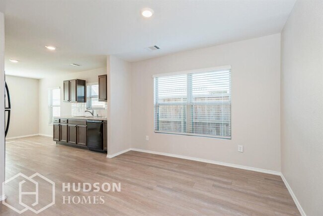 Building Photo - 4424 Bethel Colony Trl