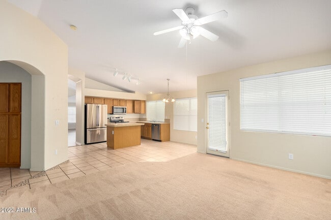 Building Photo - 12531 W Edgemont Ave