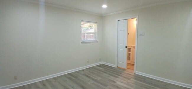 Building Photo - Beautiful 3 beds 2 baths in Grand Prairie!