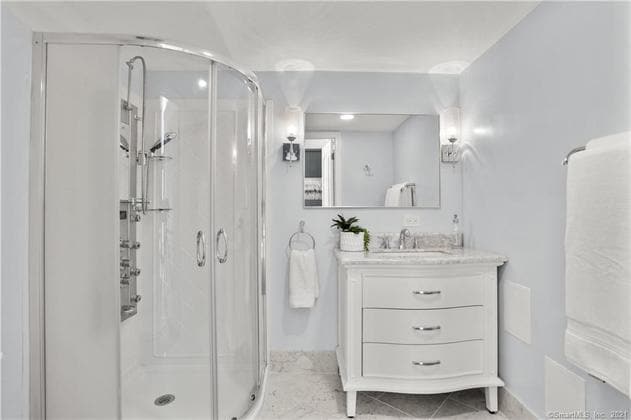 Building Photo - 24 Morningside Dr S