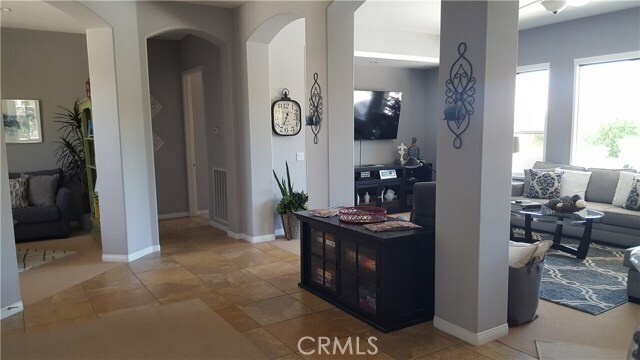 Building Photo - 60568 Lace Leaf Ct