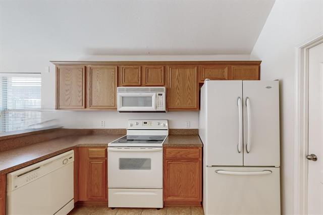 Building Photo - 7544 Fresh Springs Rd