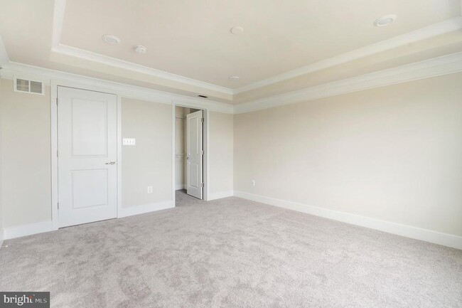 Building Photo - 1425 Clingmans Dome Dr