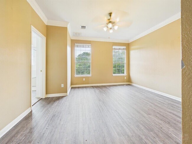 Building Photo - 8518 Cahill Dr