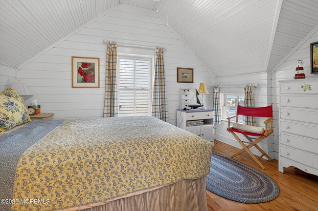 Building Photo - 81 Broadway