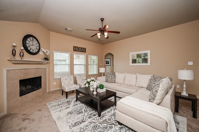 Building Photo - 8010 Durham Run Ln