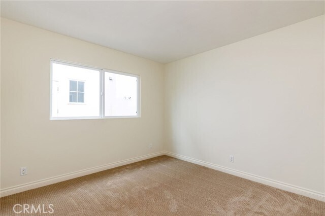 Building Photo - 412 S Irena Ave
