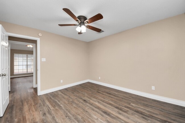 Building Photo - 1163 Lovett St