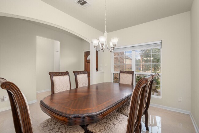 Building Photo - 2702 Elm Crossing Trail