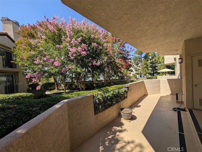 Building Photo - 24121 Del Monte Dr.
