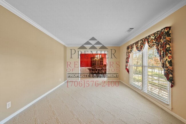 Building Photo - 2335 Nottingham Dr