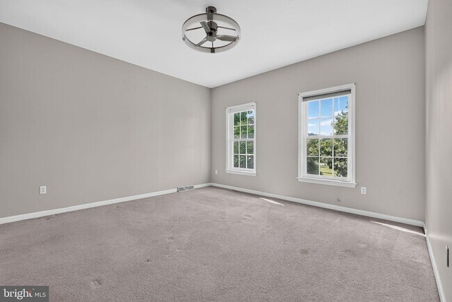 Building Photo - 1417 Hammock Way