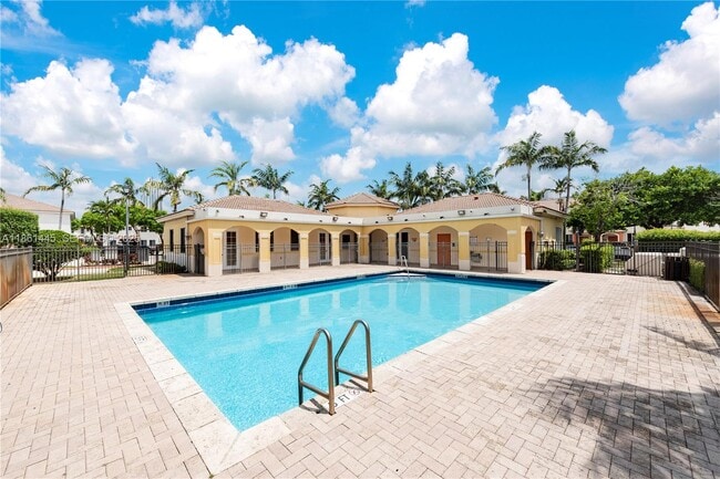 Building Photo - 17347 NW 7th Ave