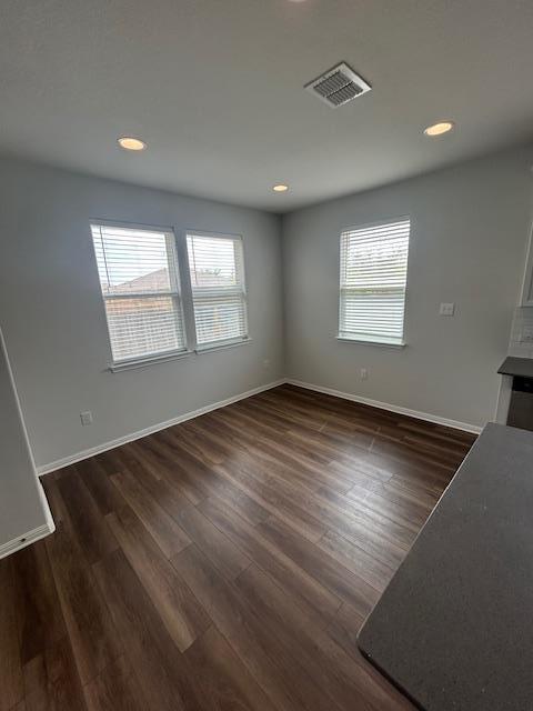 Building Photo - 343 Silver Glen Dr