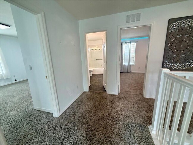 Building Photo - 2706 Monticello Way
