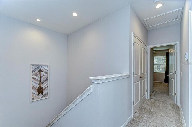 Building Photo - 5703 Colony Glen Rd