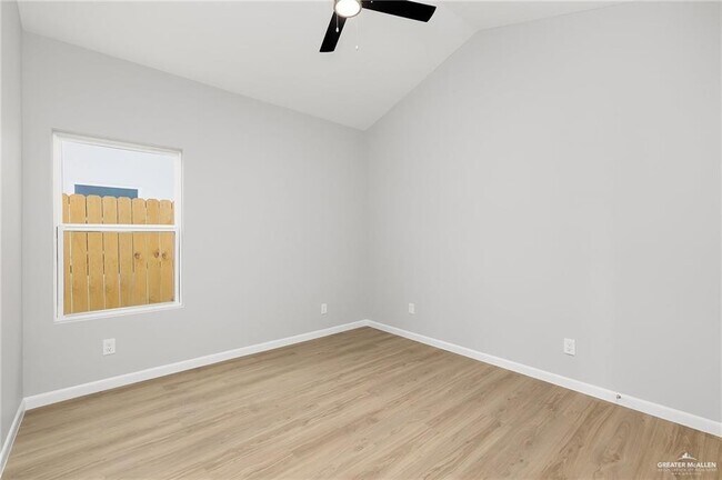 Building Photo - 2700 Mockingbird Rd