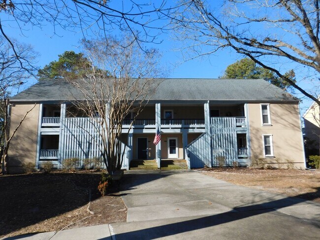 Building Photo - 1201 Harbourside Dr