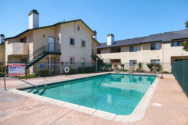 Building Photo - Legacy Residential *$600 Off*