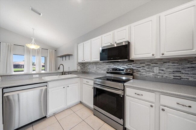 Building Photo - 8328 Haven Harbour Way