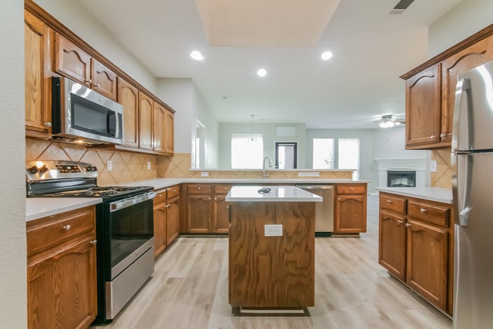 Building Photo - 1204 Juniper Ln